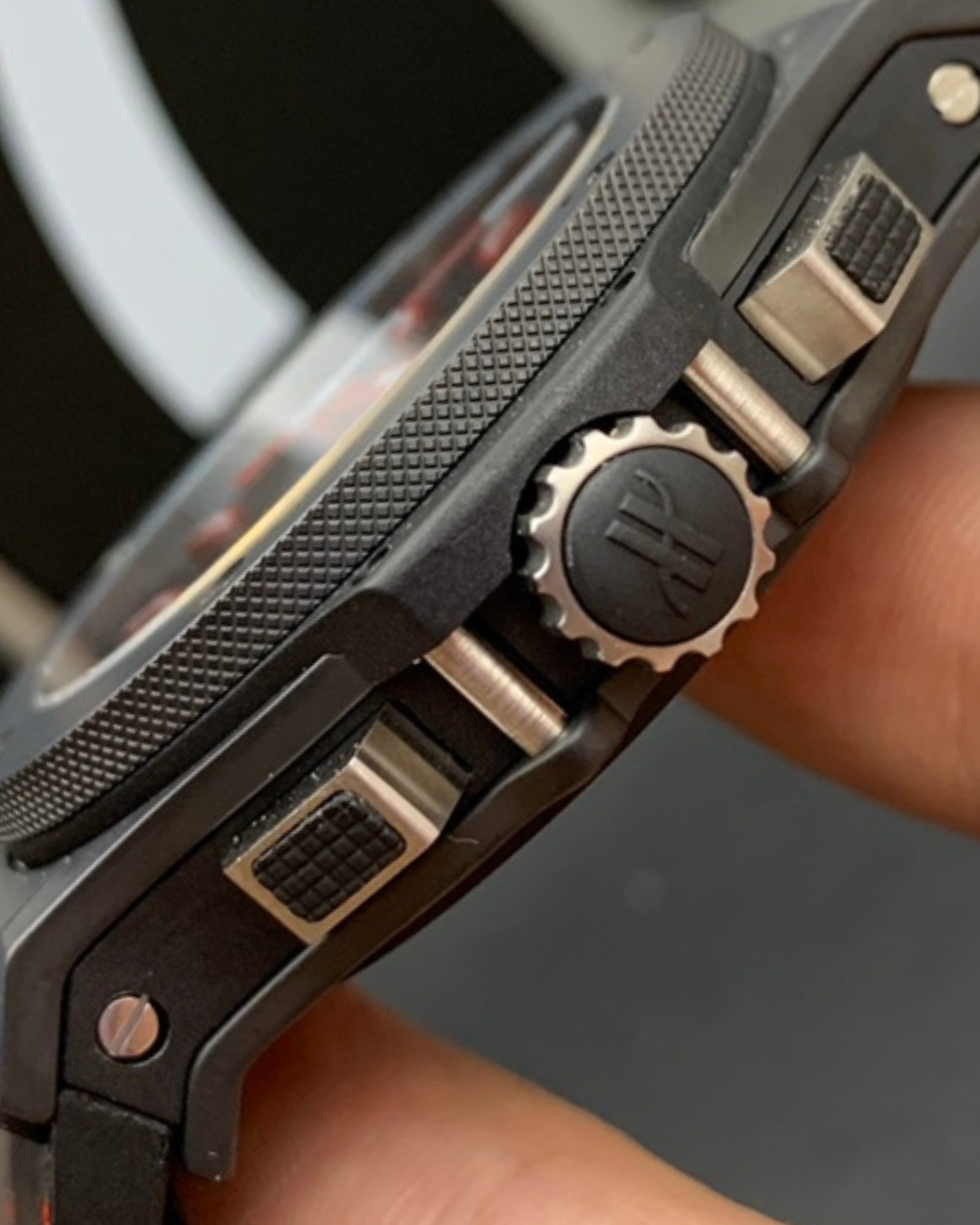 BIG BANG LIMITED EDITION 301.CI.1123.GR — HOMAGE EDITION