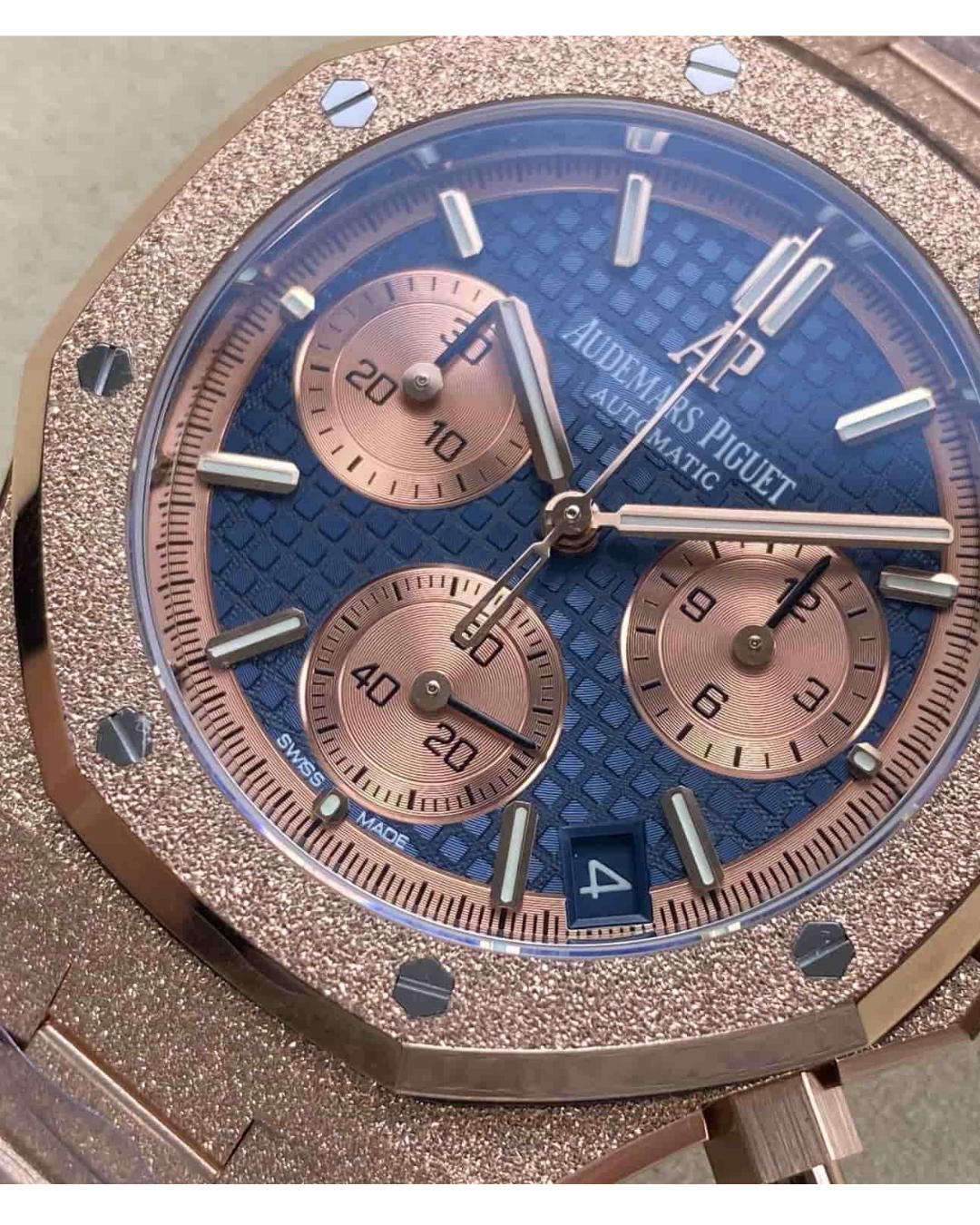 Royal Oak26239OR.GG.1224OR.01Homage Edition