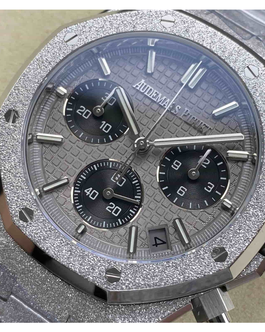 Royal Oak Perpetual Calendar 26240BC.GG.1324BC.01 Homage Edition