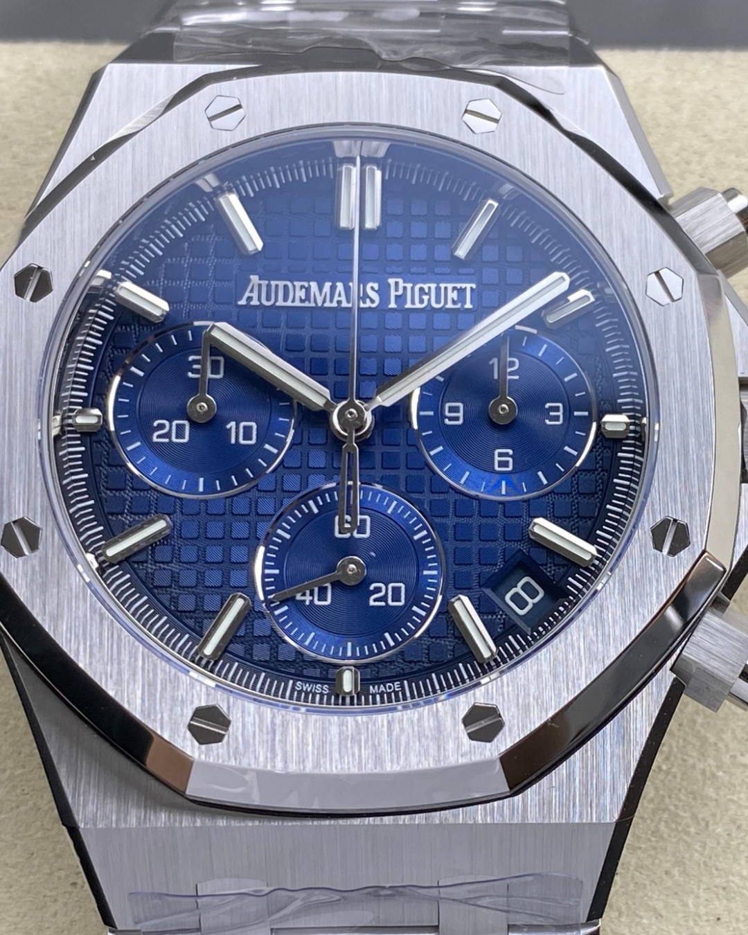 Royal Oak Blue 26240BC.OO.1320BC.04 Homage Edition